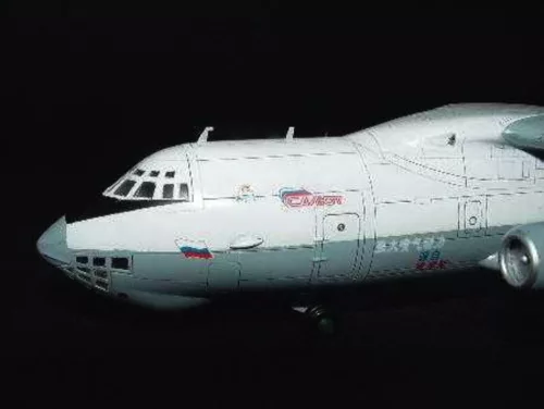 Trumpeter Iljushin IL-78 Midas – 1:144 repülőgép makett