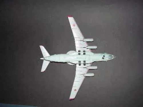 Trumpeter Iljushin A-50 Mainstay – 1:144 repülőgép makett