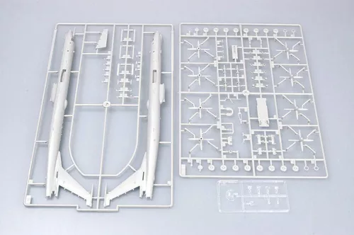 Trumpeter TU142MR Bear-J – 1:144 repülőgép makett