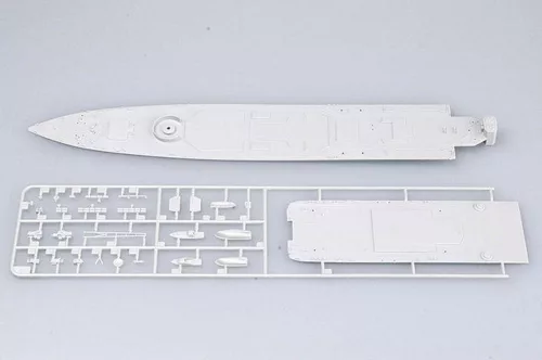 Trumpeter orosz haditengerészet Udaloy osztály romboló Severomorsk – 1:350 hajómakett