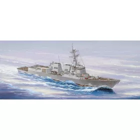 Trumpeter USS Momsen DDG-92 – 1:350 hajómakett