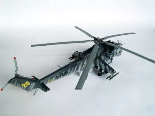 Trumpeter Mil Mi-24 V Hind-E – 1:35 helikopter makett