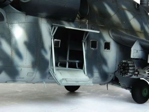 Trumpeter Mil Mi-24 V Hind-E – 1:35 helikopter makett