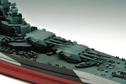 Trumpeter csatahajó USS North Carolina BB-55 – 1:350 hajómakett
