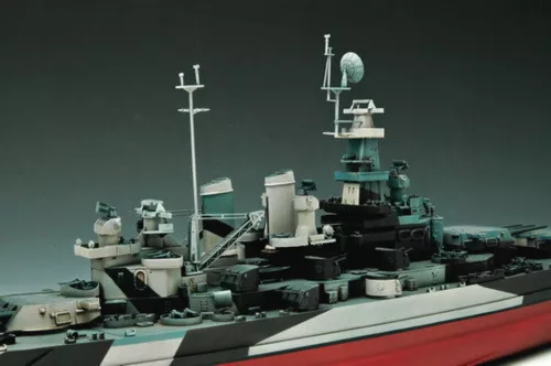 Trumpeter csatahajó USS North Carolina BB-55 – 1:350 hajómakett