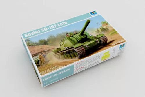 Trumpeter szovjet SU-152 nehéz önjáró löveg – késői változat – 1:35 tüzérségi makett