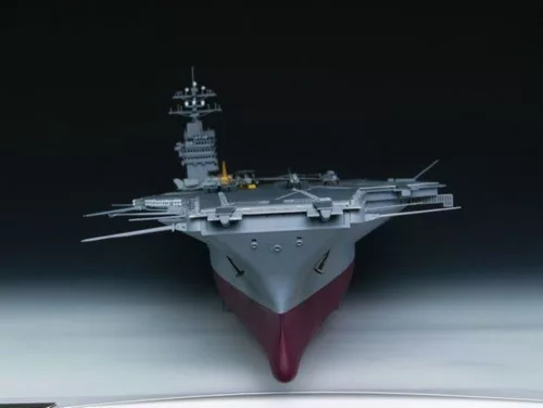 Trumpeter USS Nimitz CVN-68 1975 – 1:350 repülőgép-hordozó makett