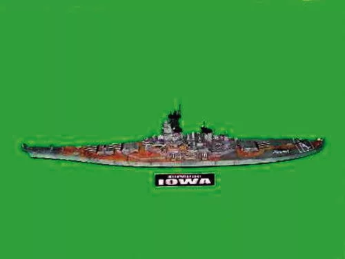 Trumpeter csatahajó USS Iowa BB-61 1984 – 1:700 hajómakett