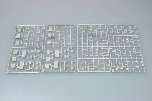 Trumpeter USS Abraham Lincoln CVN-72 – 1:700 repülőgép-hordozó makett