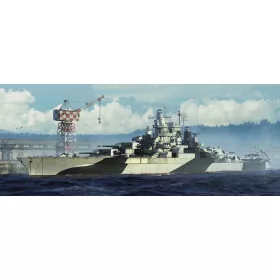 Trumpeter USS Tennessee BB-43 1944 – 1:700 hajómakett