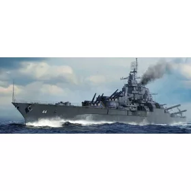 Trumpeter USS California BB-44 1945 – 1:700 hajómakett