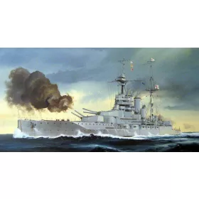 Trumpeter HMS Queen Elizabeth 1918 – 1:700 hajómakett