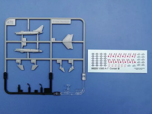 Trumpeter Chance Vought A-7 E Corsair II – 1:350 repülőgép makett
