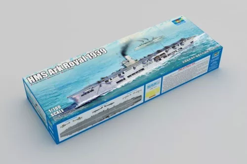 Trumpeter HMS Ark Royal 1939 – 1:700 repülőgép-hordozó makett