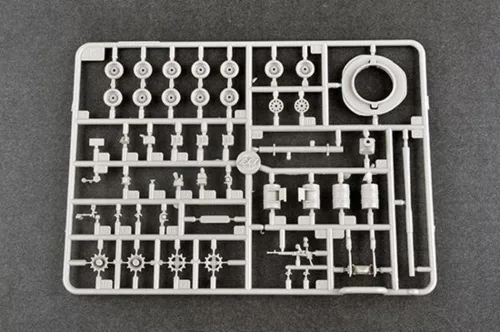 Trumpeter orosz T-80BV MBT – 1:72 harcjármű makett