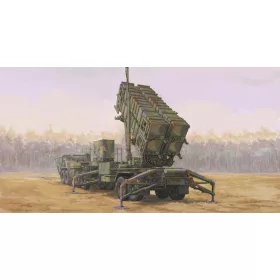   Trumpeter M983 HEMTT + M901 indítóállomás + MIM-104 Patriot SAM rendszer (PAC-2) – 1:72 rakéta-/légvédelmi rendszer makett