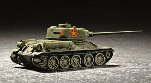 Trumpeter szovjet T-34/85 – 1944-es változat – 1:72 harcjármű makett