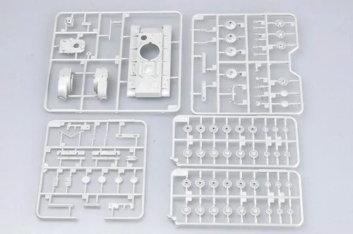 Trumpeter orosz KV-1 M1942 könnyített öntött tornyú harckocsi – 1:72 harcjármű makett