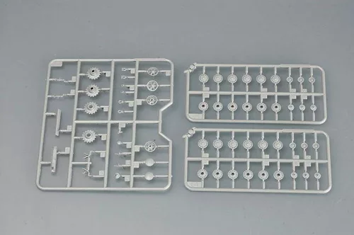 Trumpeter szovjet KV-2 M1940 – 1:72 harcjármű makett