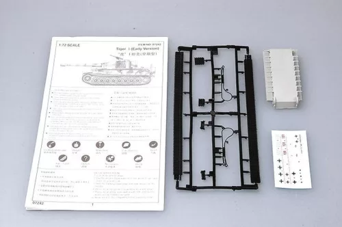 Trumpeter Tiger 1 harckocsi (korai) – 1:72 harcjármű makett