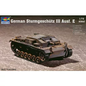 Trumpeter rohamlöveg III E – 1:72 harcjármű makett