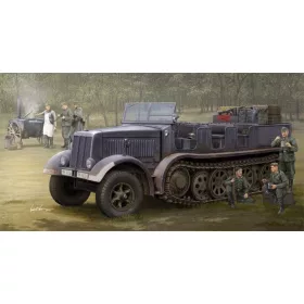   Trumpeter Sd.Kfz. 8 (DB9) féllánctalpas tüzérségi vontató – 1:35 katonai jármű makett