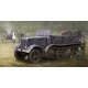 Trumpeter Sd.Kfz. 8 (DB9) féllánctalpas tüzérségi vontató – 1:35 katonai jármű makett