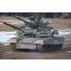 Trumpeter orosz T-80UE-1 MBT – 1:35 harcjármű makett